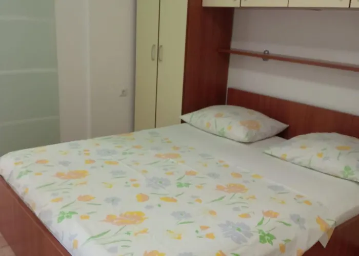 Apartmani Andelo, Tommy, Leon